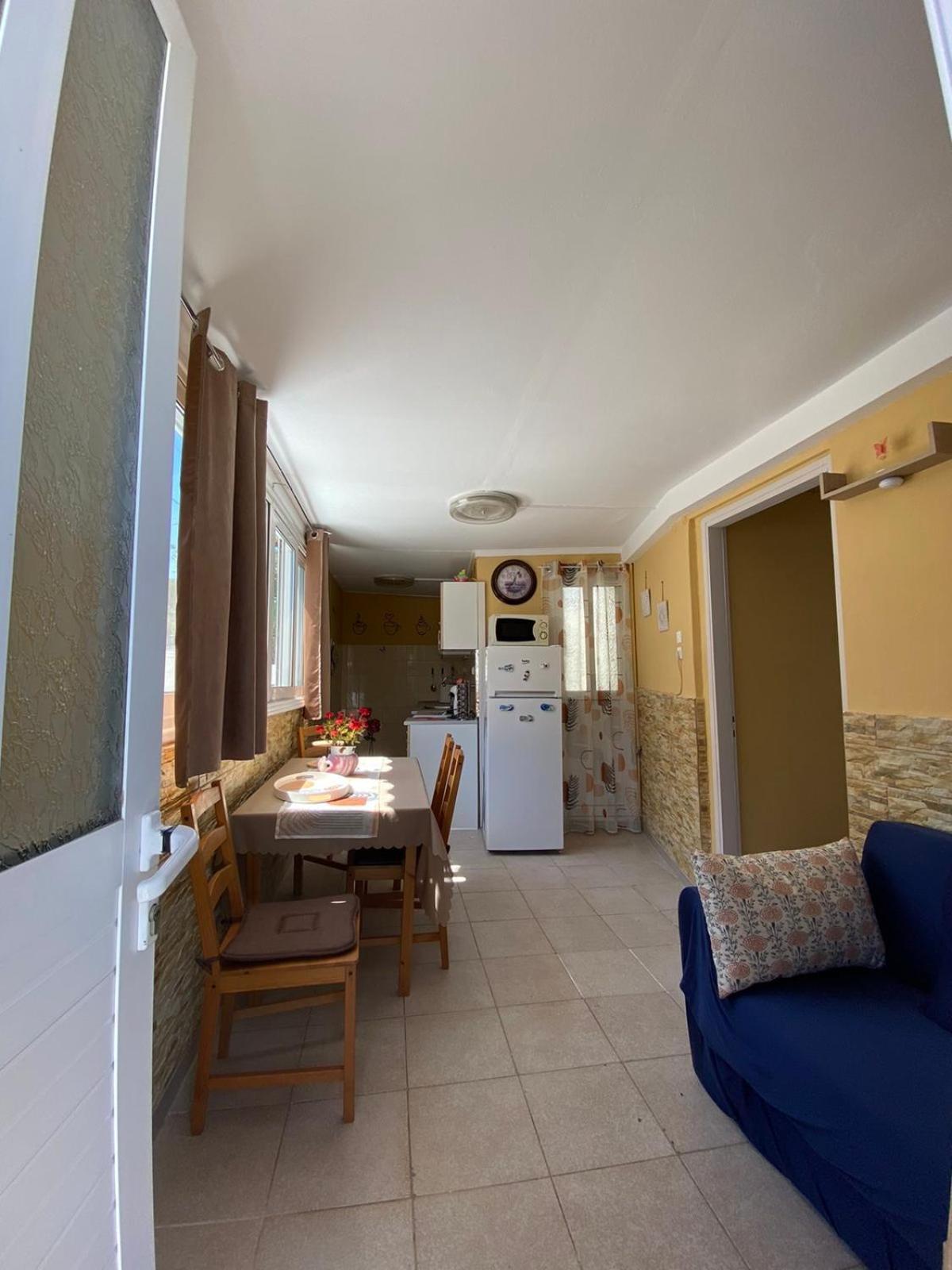 Marina'S House Villa Саламис Екстериор снимка