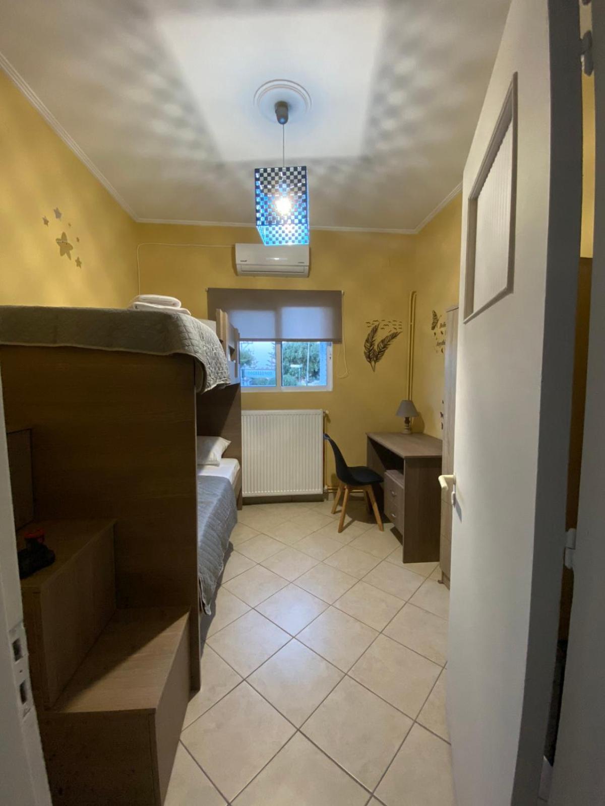Marina'S House Villa Саламис Екстериор снимка