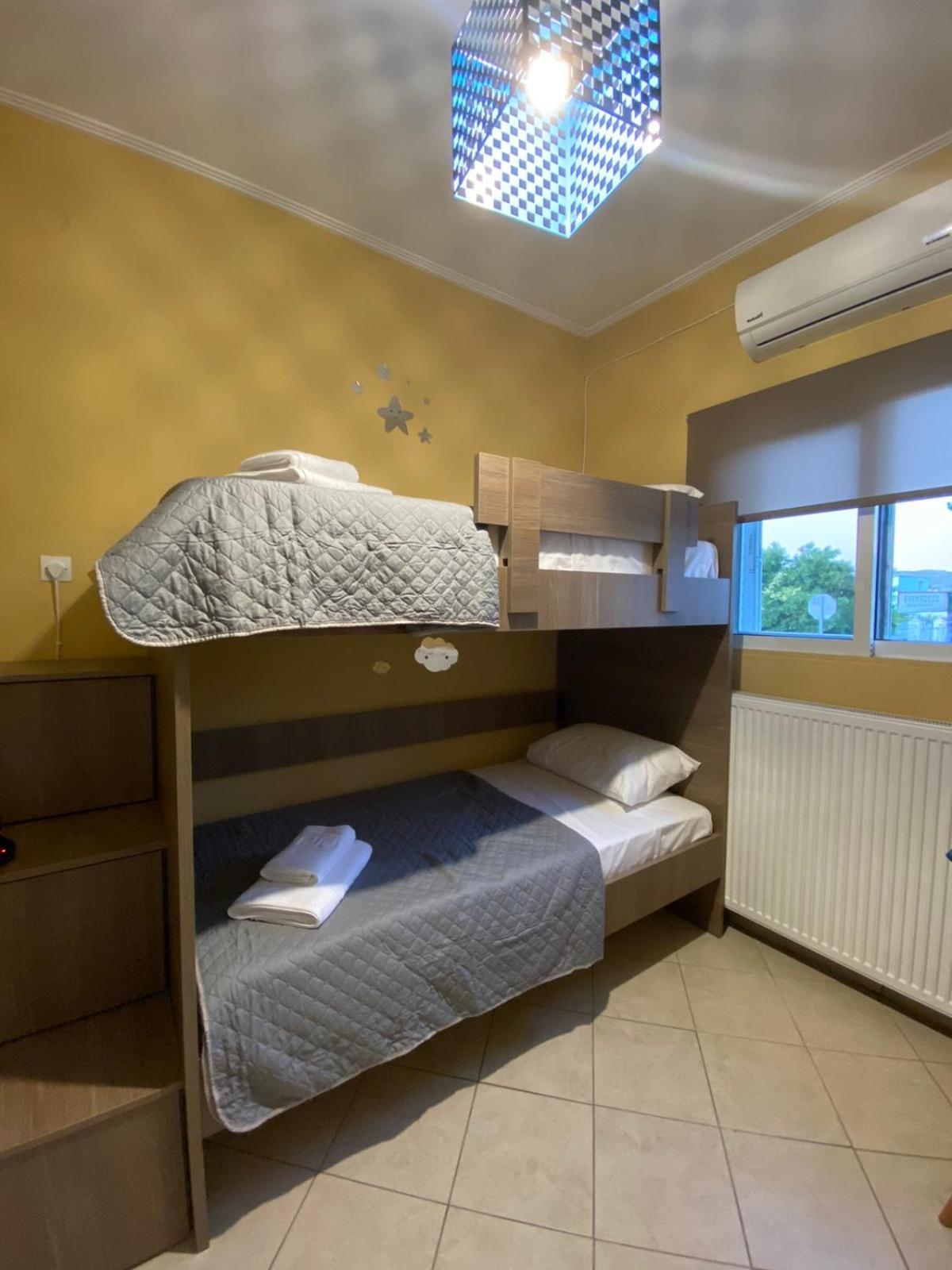 Marina'S House Villa Саламис Екстериор снимка