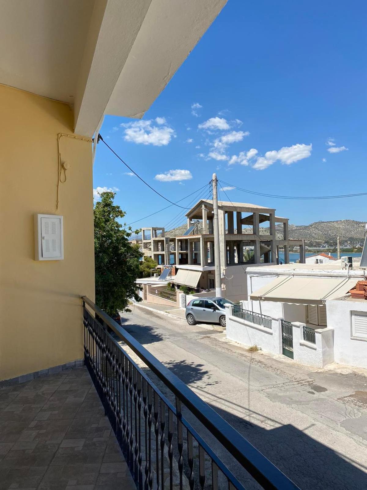 Marina'S House Villa Саламис Екстериор снимка